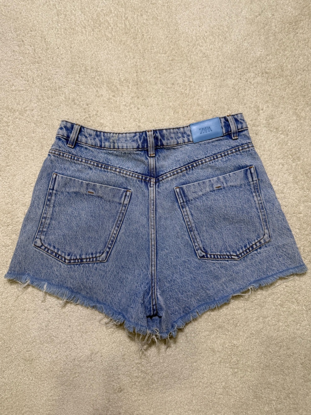 ZARA Light Blue Frayed Hem High Rise Denim Jean Shorts Size 30 10
